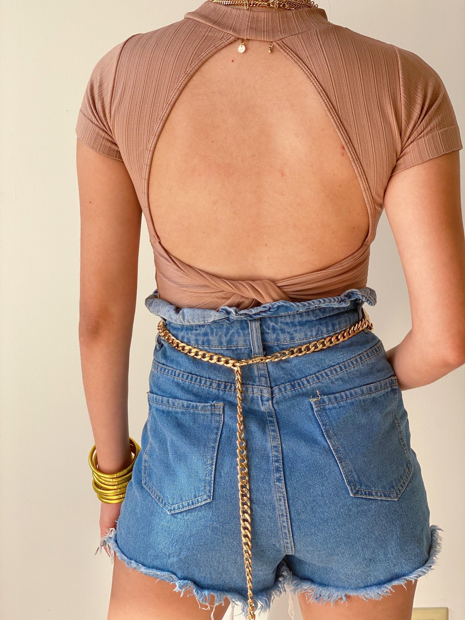 Backless Ribbed Crop Top in Camel