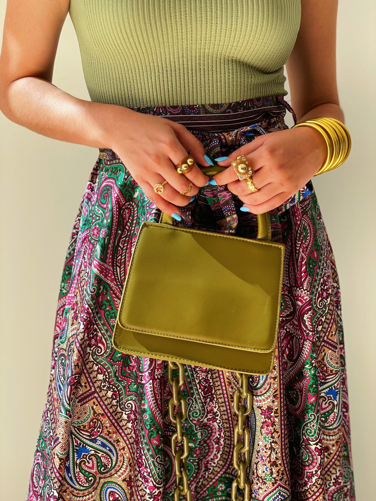 Chain Purse in Olive